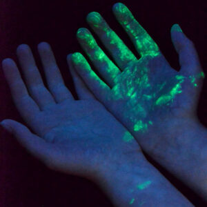 wash & glow glove hygiene training kit