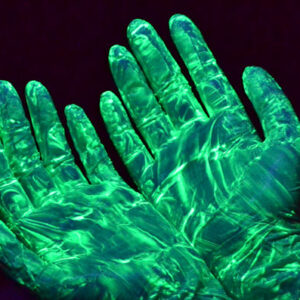 glove green glow 600x397